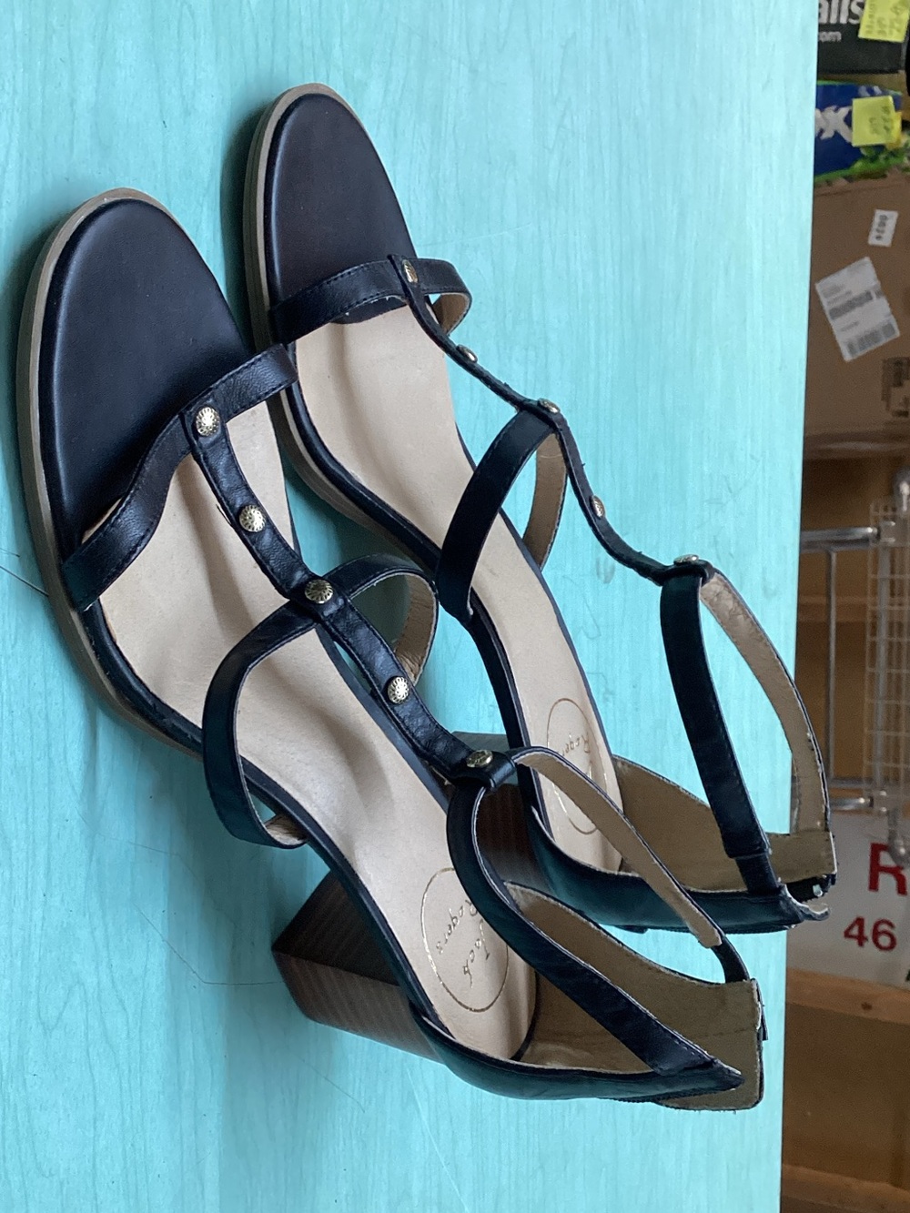 Jack Rogers Black T-Strap Block Heel Sandals